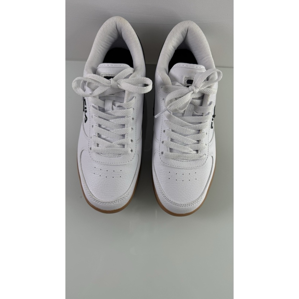 Classic Style Fila Sneakers With The Gum Bottom